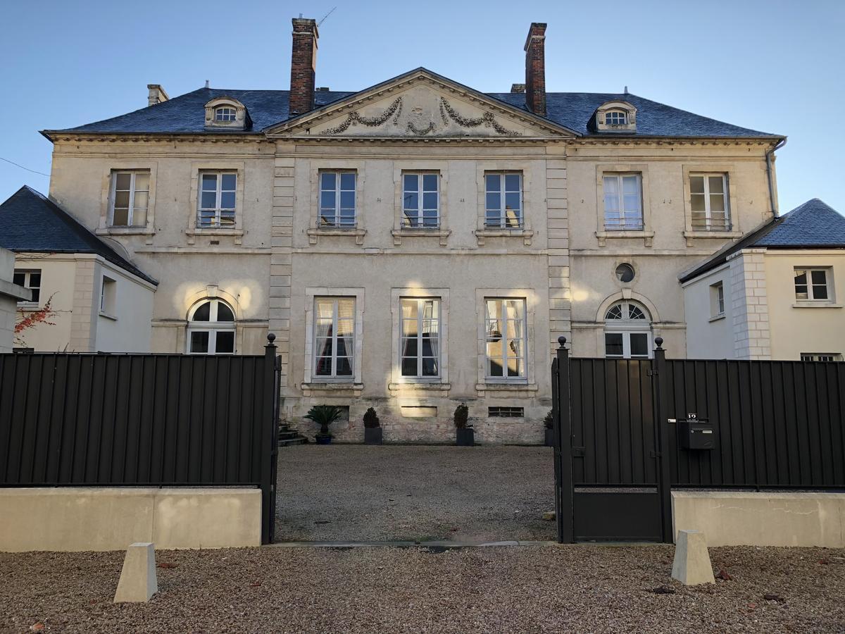 Castel Saint-Leonard Acomodação com café da manhã Falaise  Exterior foto