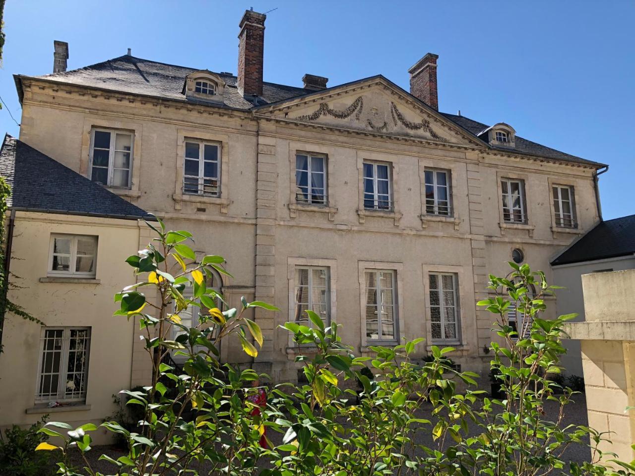 Castel Saint-Leonard Acomodação com café da manhã Falaise  Exterior foto